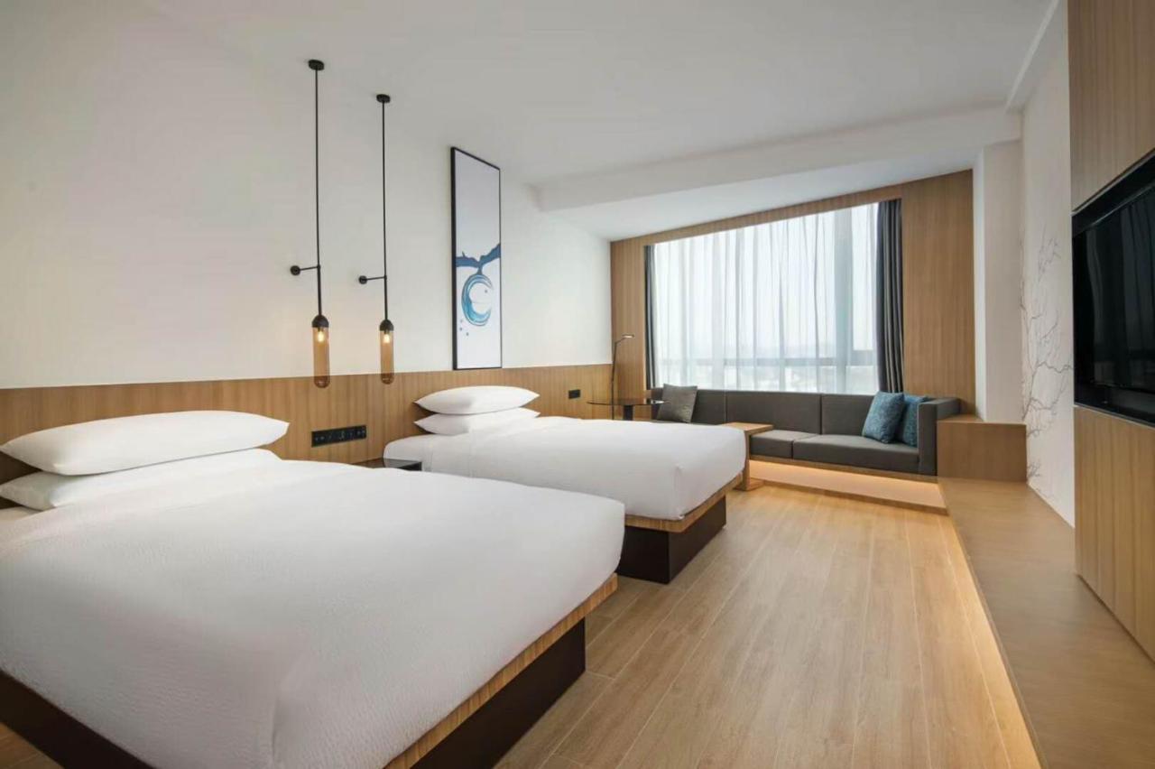 Hotel Fairfield By Marriott Guangzhou Tianhe Park Extérieur photo